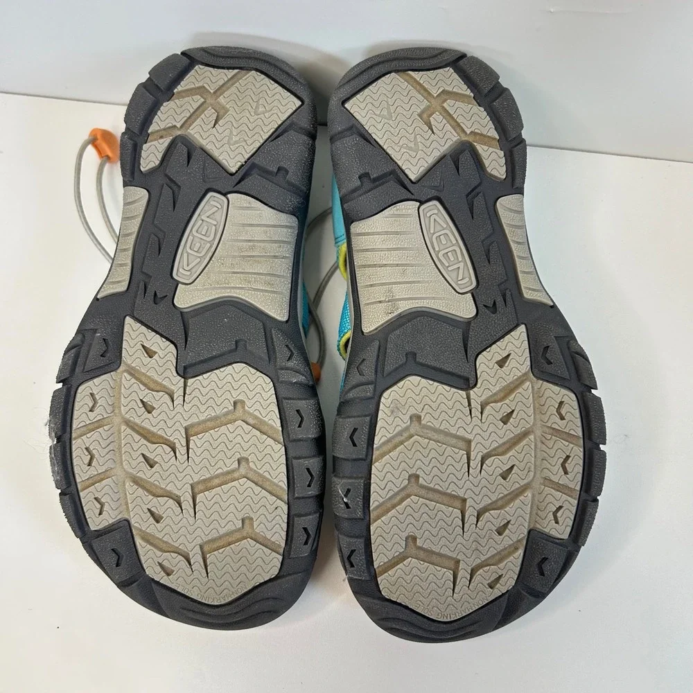 Keen Gorpcore Newport H2 Sandals Size 5 Big Kids Blue Washable Water Shoes